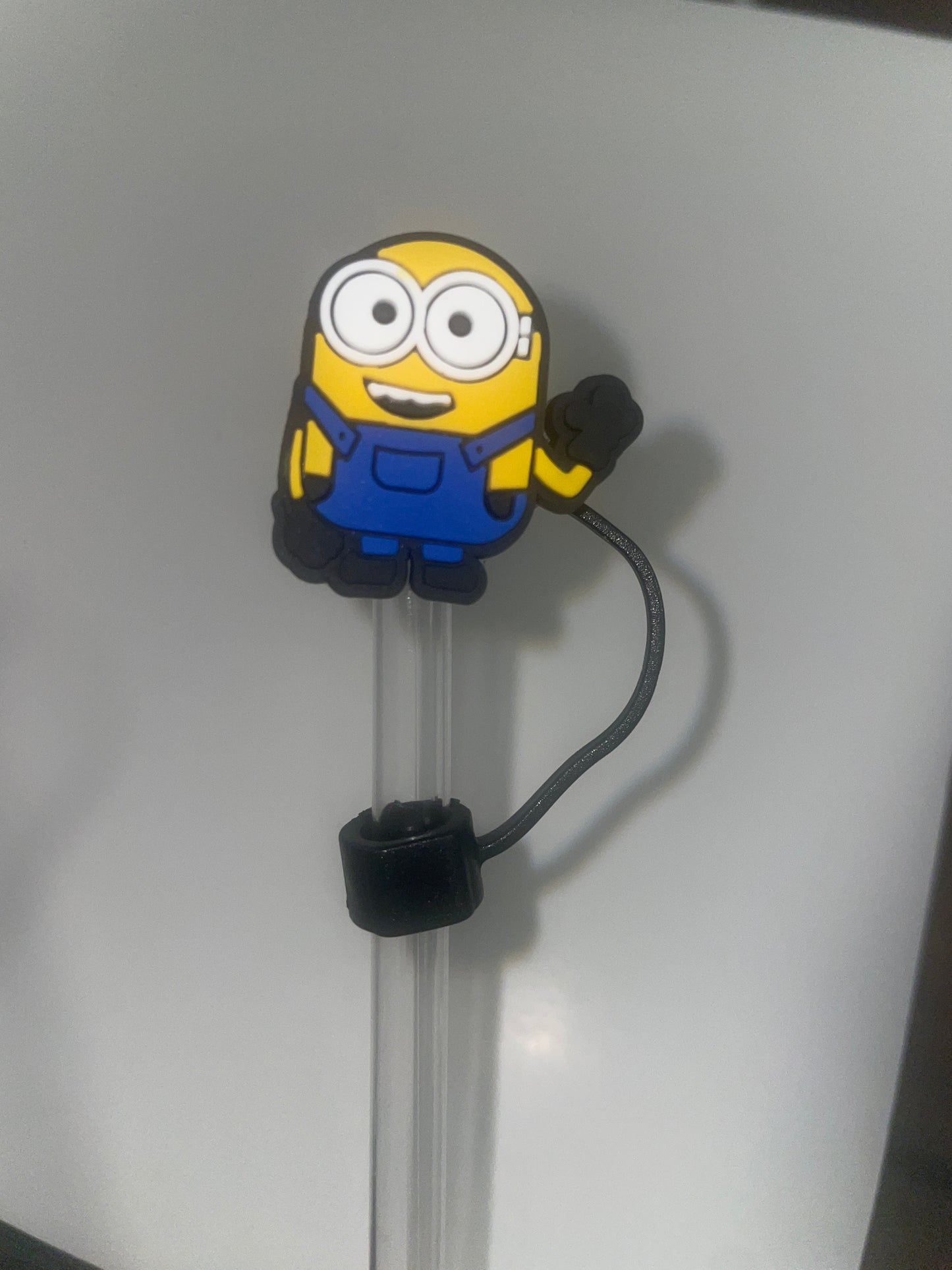 Minion straw topper