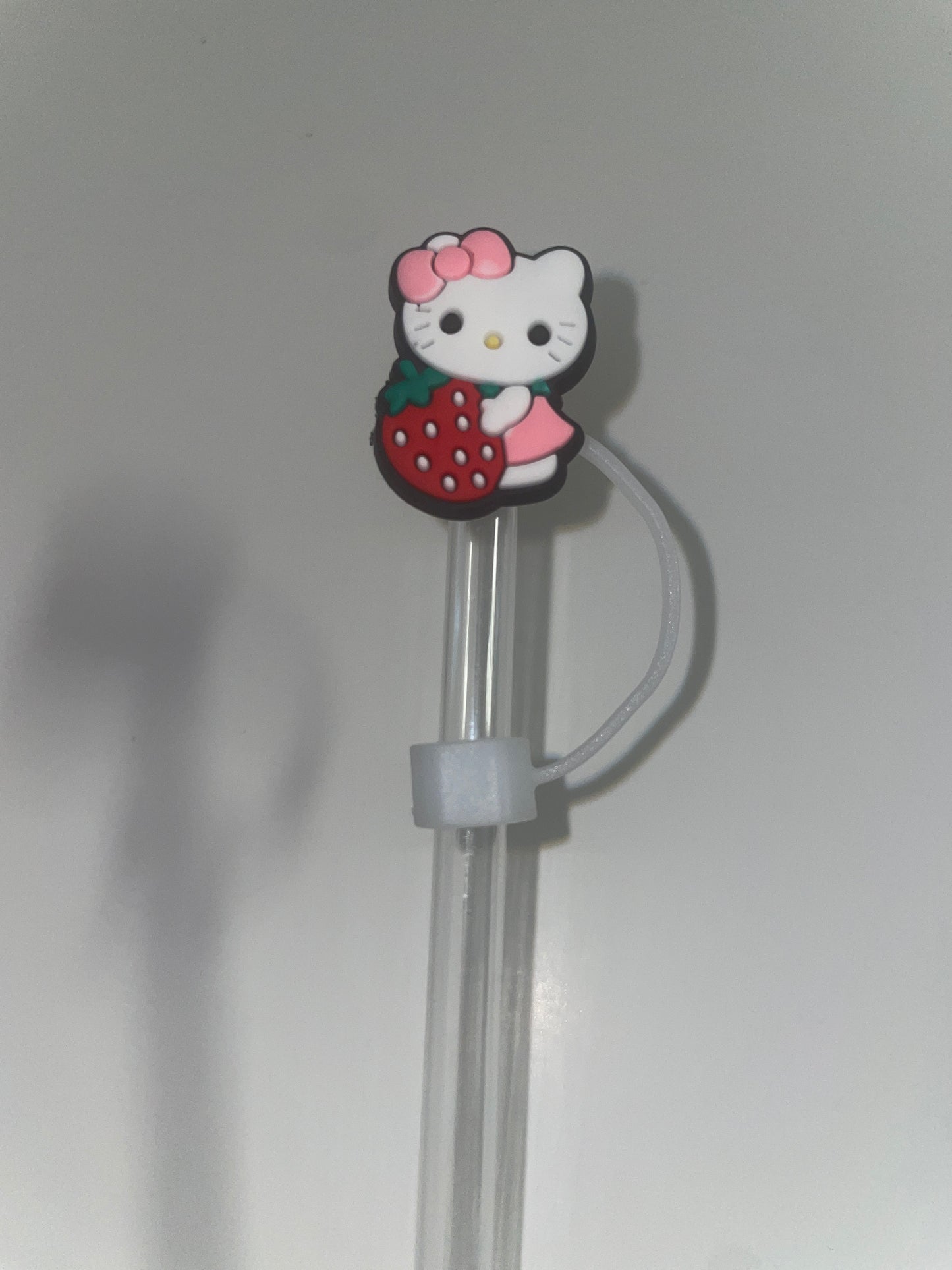 Kitty strawberry straw topper